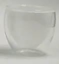 كوب زجاجي عريض