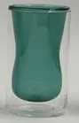 كوب زجاجي طويل