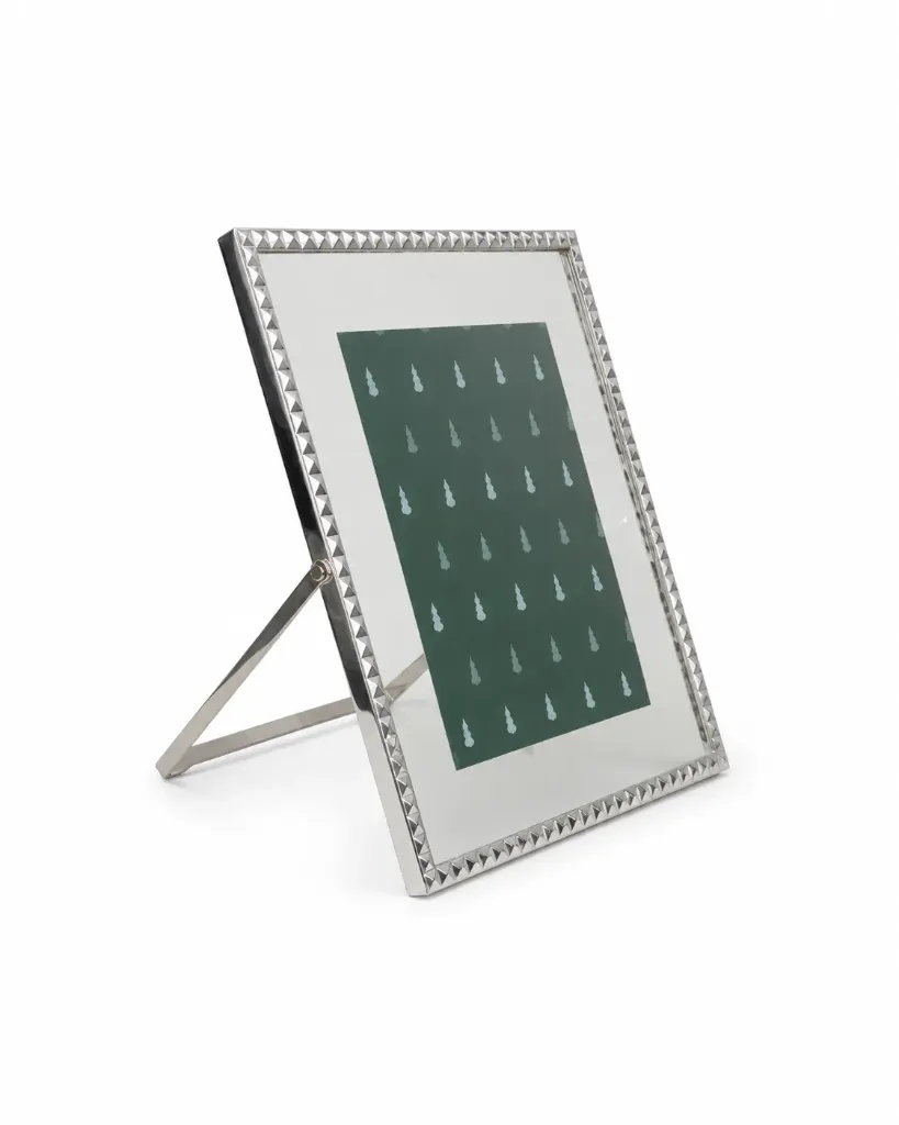 Photo frame