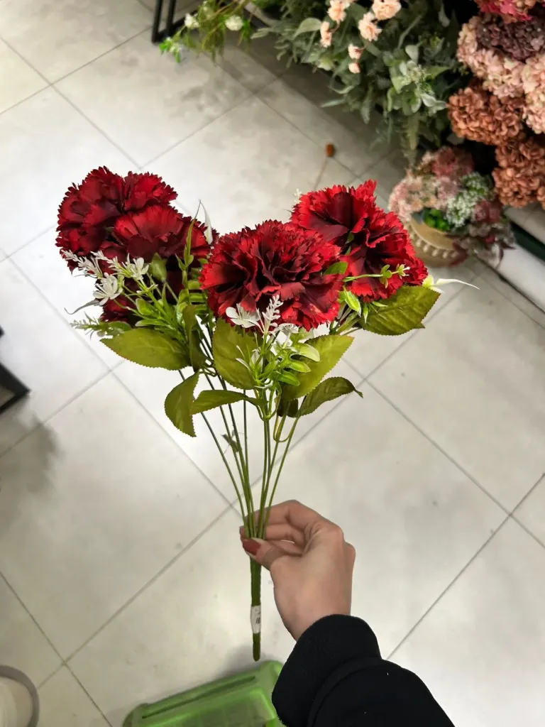 ورد قرنفل كبير