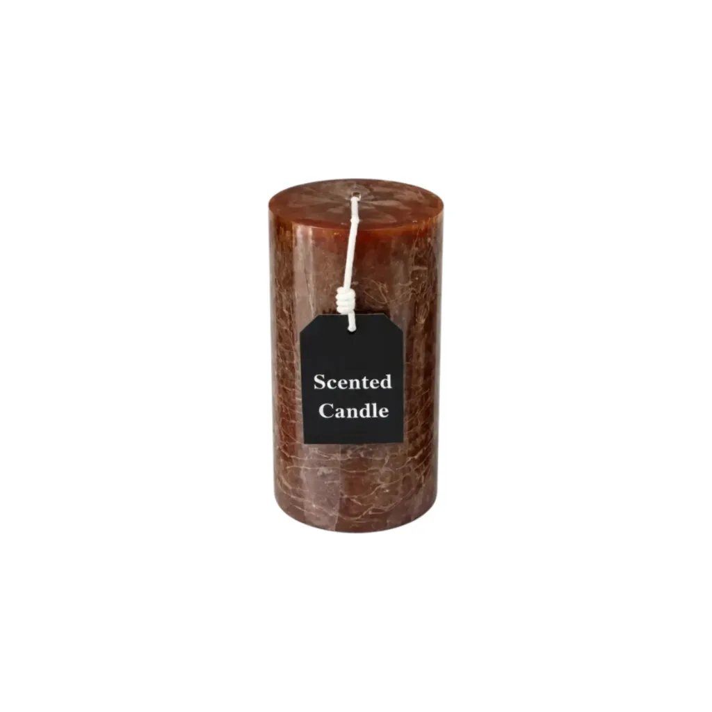شمعة معطرة بنية