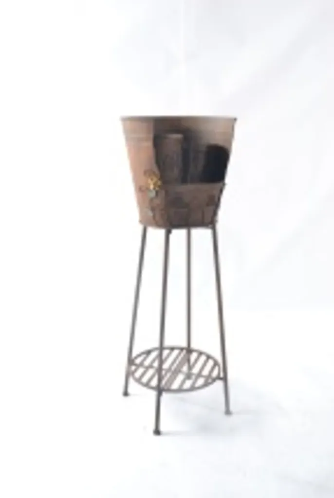 Garden Rustic Plant Bowl with Stand